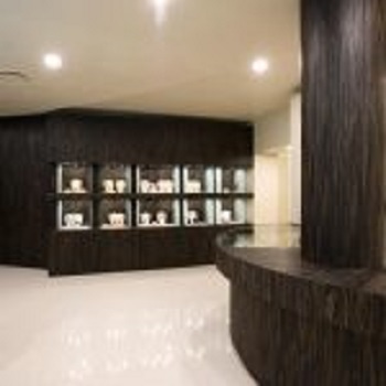 arredi-gioielleria-parete3-150x150